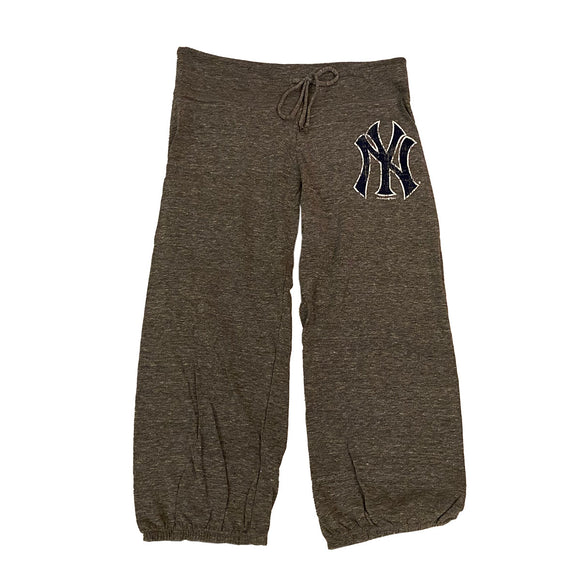 Womens New York Yankees Capri Workout Pants